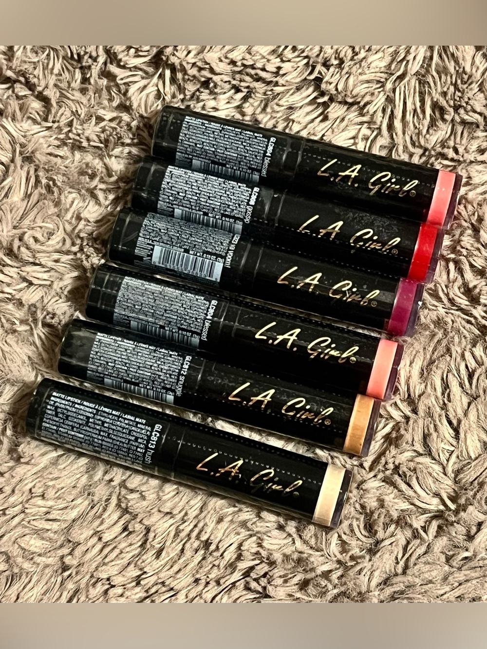 L.A. Girl Matte Flat Velvet Lipstick (6) ~ New & Sealed